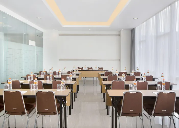 Amaris Hotel Setiabudhi - Bandung
