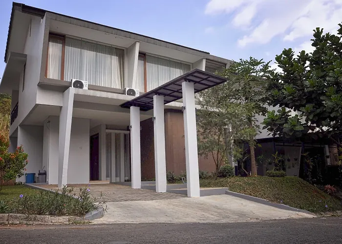 Villa Tirta Syariah Bandung