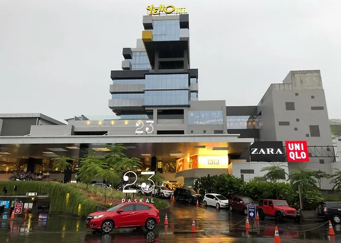 Yello Hotel Paskal Bandung